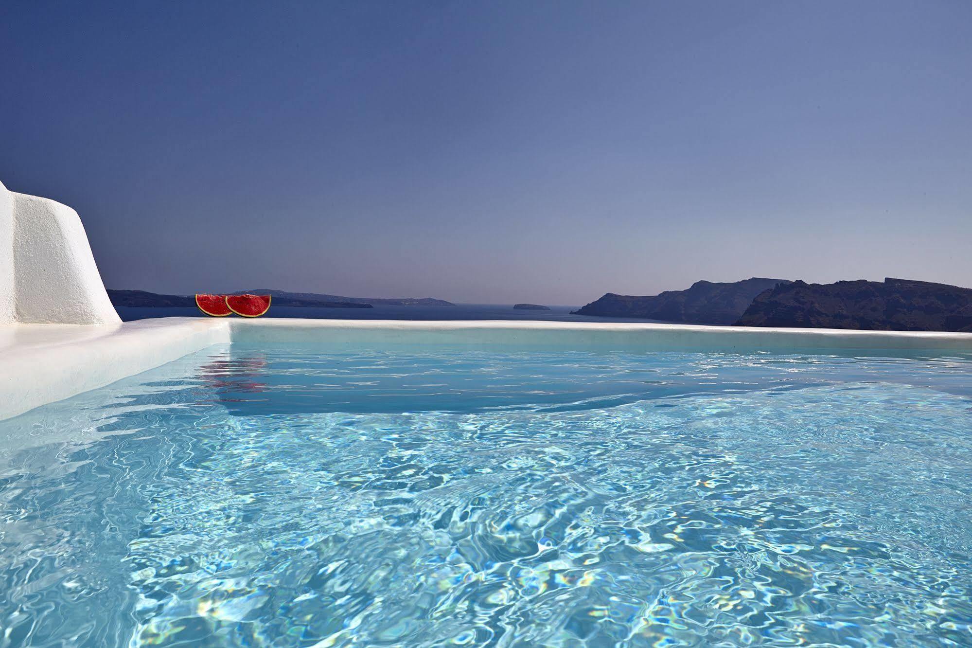 Liakada Oia Suites Ngoại thất bức ảnh