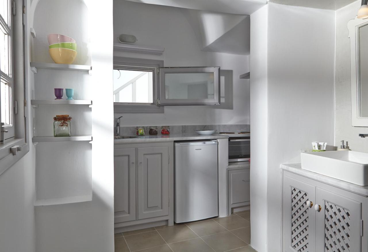 Liakada Oia Suites Ngoại thất bức ảnh
